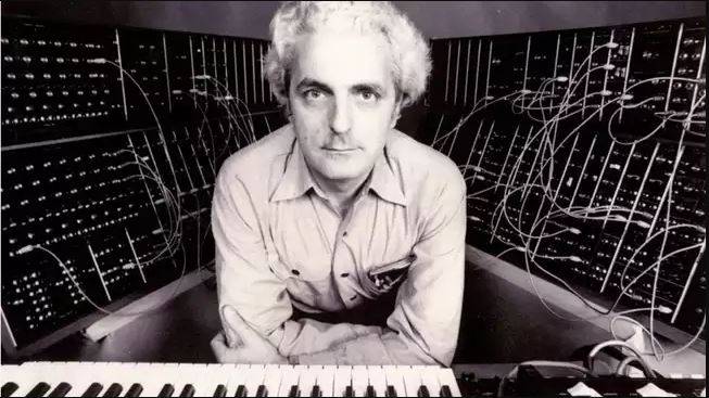 SYNTHESIZER DOCUMENTARY – MOOG DOCUMENTARY SYNTHESIZER DOCUMENTARY – MOOG DOCUMENTARY