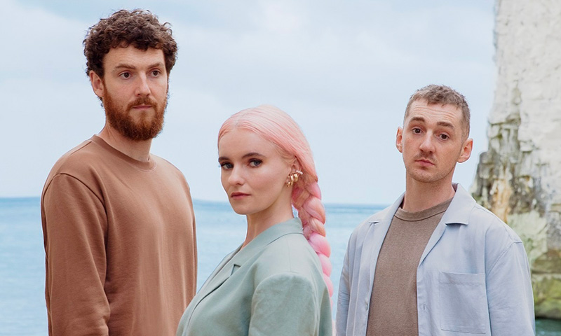 CLEAN BANDIT RELEASE OFFICIAL REMIX OF SHAKIRA & BURNA BOY’S 2026 FIFA WORLD CUP ANTHEM “DAI DAI” CLEAN BANDIT RELEASE OFFICIAL REMIX OF SHAKIRA & BURNA BOY’S 2026 FIFA WORLD CUP ANTHEM “DAI DAI”